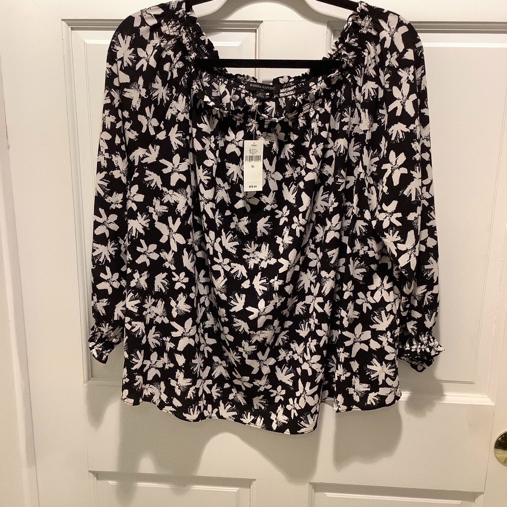 Banana Republic Long Sleeve Blouse
